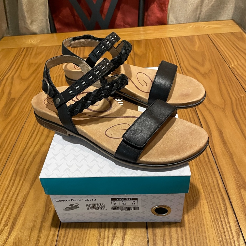 Aetrex Celeste Black Leather Sandals- Size 8.5/ EU 39